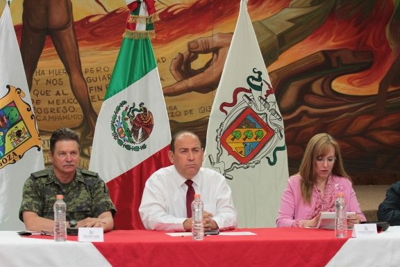 Analiza Gobernador Rubén Moreira Valdez avances en seguridad