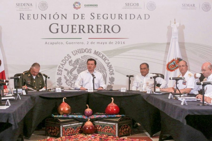 Anuncian construcción de un C5 y que el C4 será operado por militares