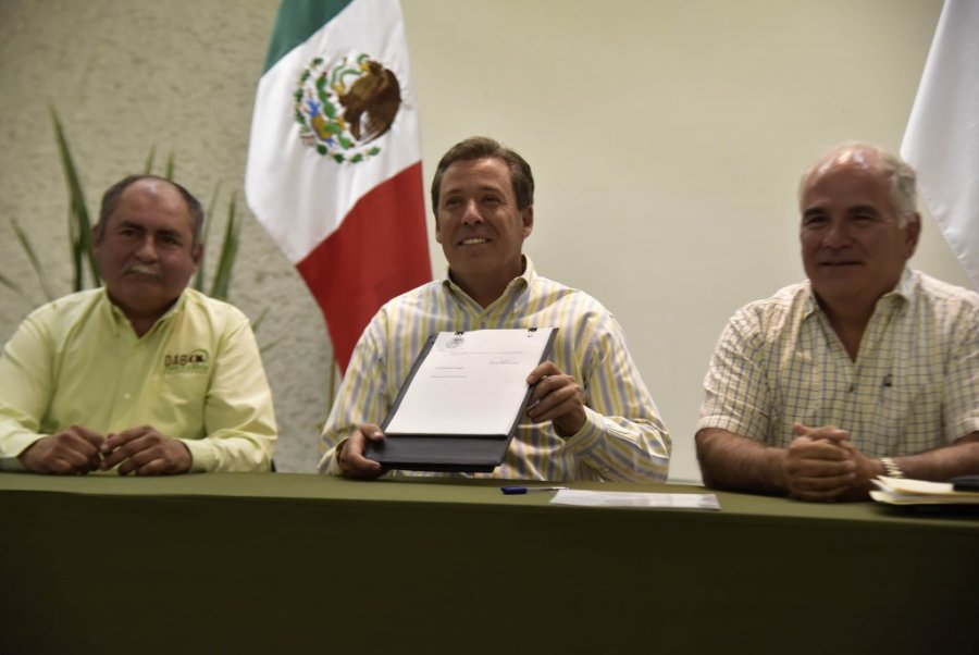 Firma Miguel Márquez Márquez, Decreto de la Reforma a la Ley Ganadera para el Estado de Guanajuato
