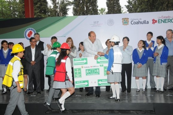 Avanza Coahuila en infraestructura educativa