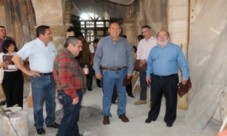 Supervisa RubÃ©n Moreira trabajos de rehabilitaciÃ³n del Centro Cultural Vito Alessio