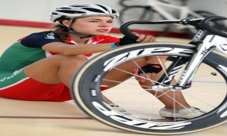 Ingrid Drexel logra podio en Vuelta a Costa Rica.