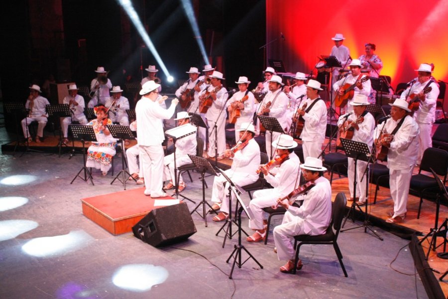 La cultura musical yucateca arriba al Teatro de la Ciudad a€œEsperanza Irisa€