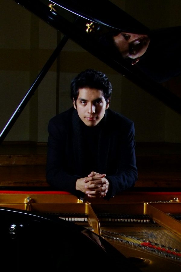 Presentará Rachid Bernal recital-examen profesional en el CCOY de la CDMX