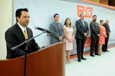 Reconocen a personal del Cobach