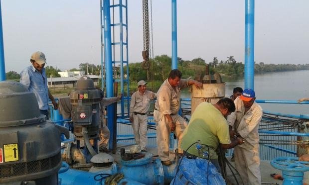 Restablece CEAS suministro de agua en Frontera y en Emiliano Zapata