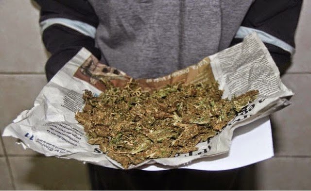 SENTENCIAN A SEIS AÑOS DE PRISIÓN A MUJER QUE COMERCIALIZABA DROGA EN IZTACALCO