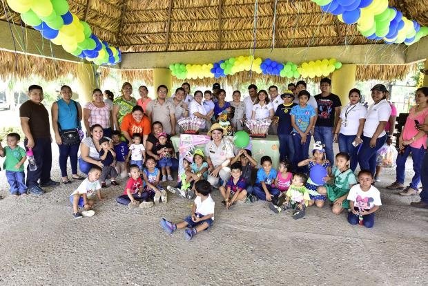 Disfrutan familias tabasqueÃ±as y forÃ¡neas festividades por el aniversario del YumkÃ¡