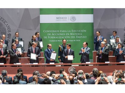 Respalda CONAGO política federal para la formalización del empleo en México: Gabino Cué