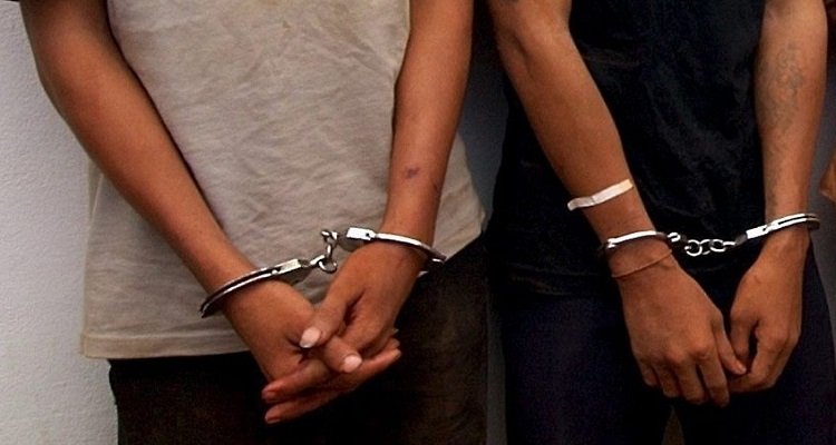 DETIENE LA SSP-CDMX A DOS POR ROBO DE VEHÍCULO EN IZTAPALAPA.