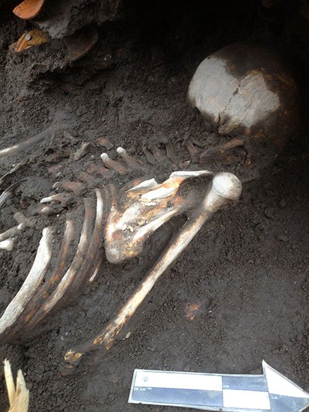 SUMAN CUATRO ENTIERROS PREHISPÁNICOS HALLADOS EN EL CENTRO HISTÓRICO DE XOCHIMILCO