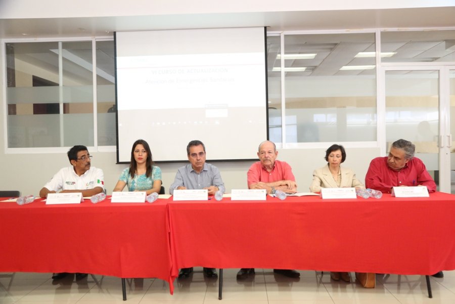 Actualizan a técnicos en atención de emergencias sanitarias