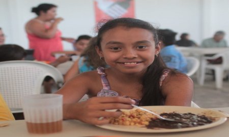 Los Comedores Comunitarios mejoran las condiciones nutricionales de la poblaciÃ³n con vulnerabilidad alimentaria.