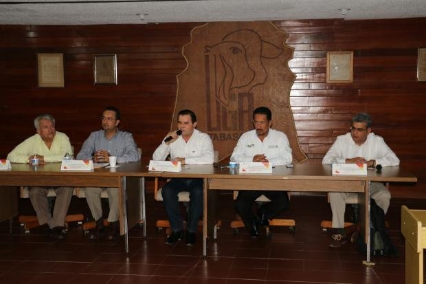 Iniciarán en dos meses gestiones para construir nuevo frigorífico