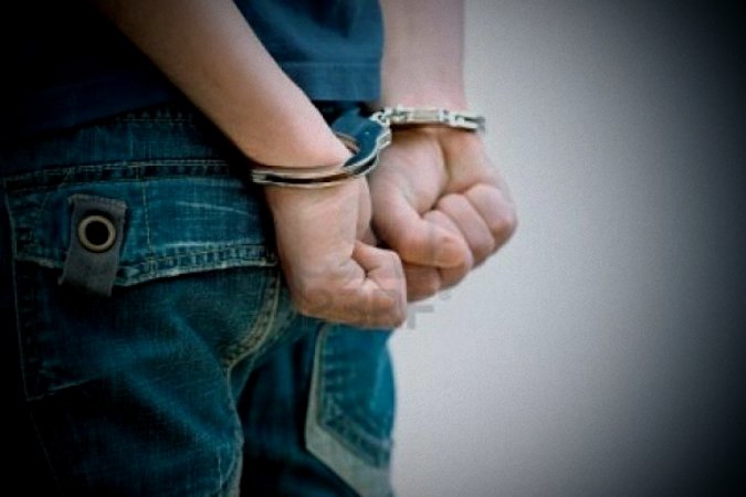 MÁS DE 27 AÑOS DE CÁRCEL A UN HOMBRE QUE ASESINÓ A UNA PERSONA POR PLATICAR CON SU EX PAREJA
