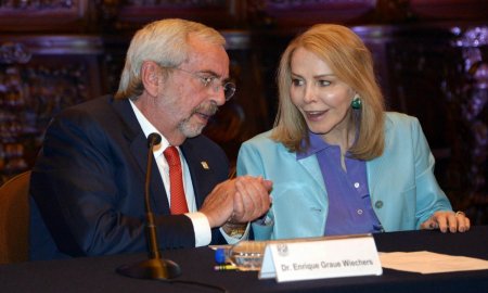 CARLOS FUENTES CONSTRUYÃ“ UN PUENTE ENTRE LOS PAÃSES QUE COMPARTEN EL ESPAÃ‘OL: GRAUE