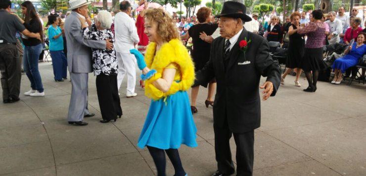 Â¡Hey, familia! DanzÃ³n dedicadoâ€¦