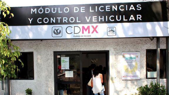 SEMOVI entregará permisos de circulación a quienes soliciten el trámite de alta