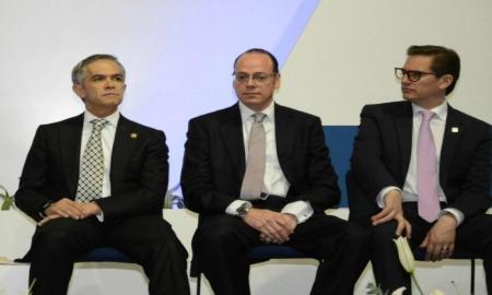 Apoyo a empresas nacionales y a transparentar informaciÃ³n gubernamental