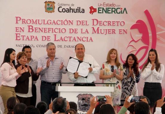 Promulgó Rubén Moreira Decreto en favor de trabajadoras del Estado en etapa de lactancia