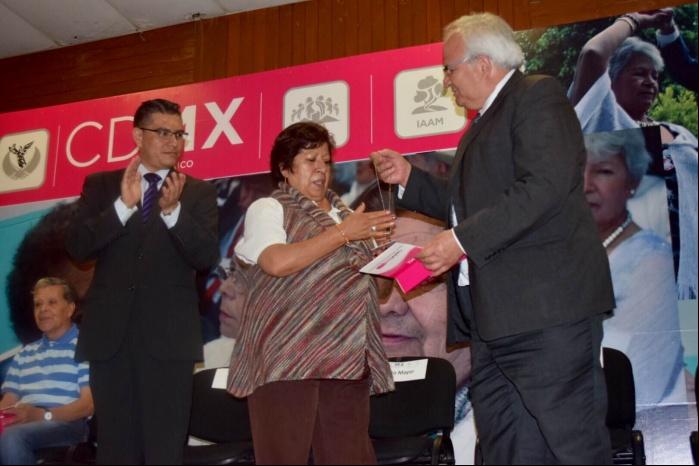 Trabaja SEDESO en acciones que garanticen la progresividad en los derechos de personas mayores