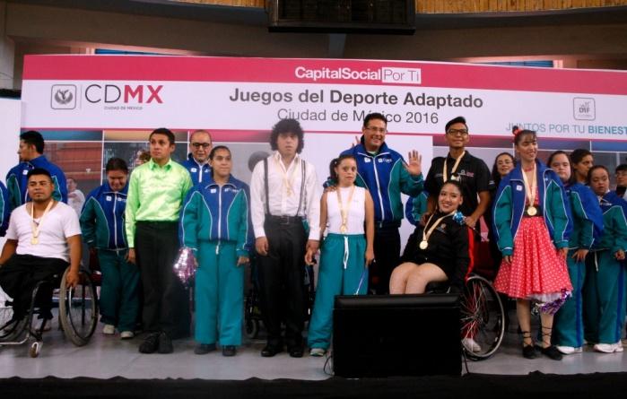 Incorporarán a deportistas con discapacidad a programas del DIF