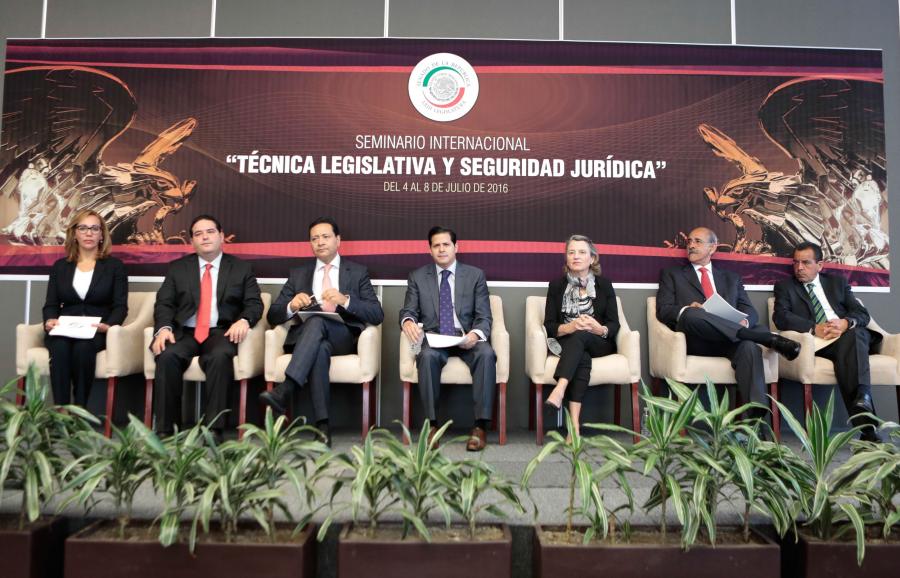 Inauguran en Senado Seminario Internacional de Técnica Legislativa y Seguridad Jurídica