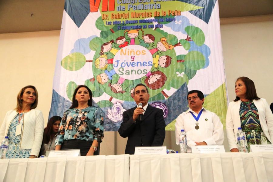 Reconoce Salud el trabajo de pediatras del estado