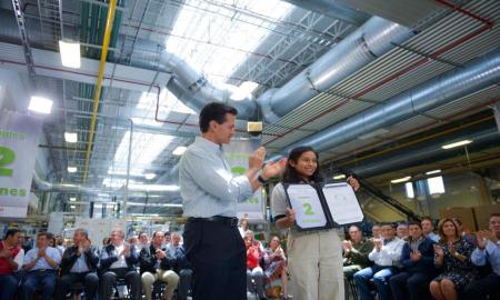 Cifra histÃ³rica: 2 millones de empleos en 3 aÃ±os 7 meses