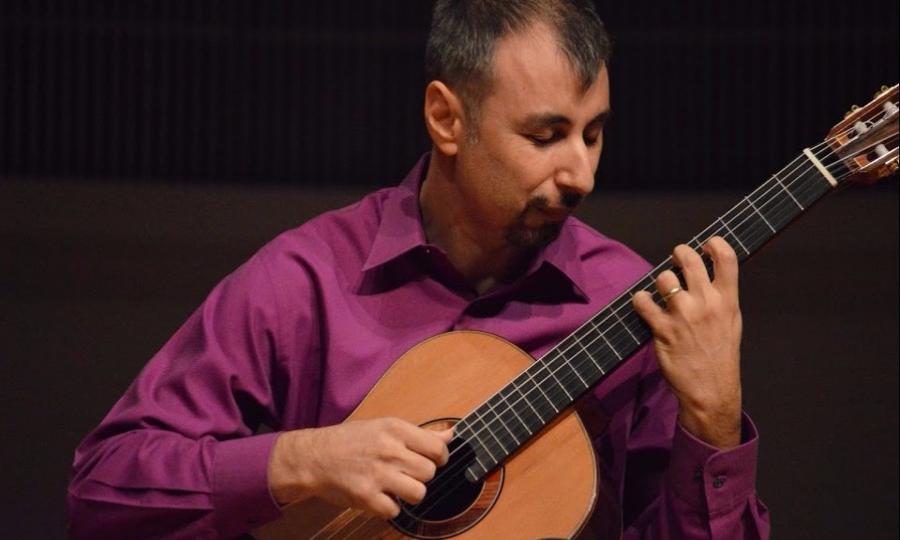 Respiración y feeling, fundamentales para obtener el mejor sonido de la guitarra: Simone Iannarelli