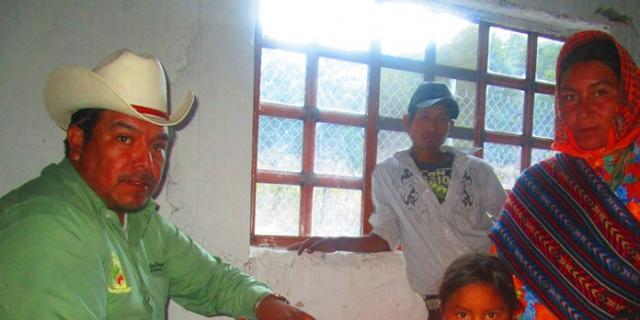 Se extienden actas de nacimiento a 23 mil indígenas