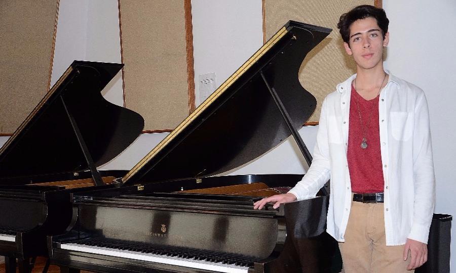 Se presentará Héctor Rosete Escobar, pianista de 16 años de edad, en el ciclo Jóvenes en la música
