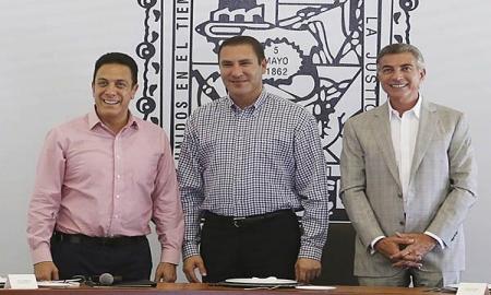 Puebla es ejemplo de gobierno en materia de seguridad y desarrollo econÃ³mico: Omar Fayad