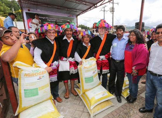 Todos unidos a favor de la paz: Velasco