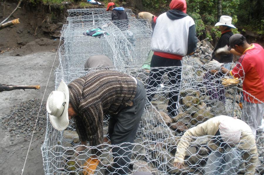 CONSTRUYÓ GOBIERNO ESTATAL 150 PRESAS DE GAVIÓN EN EL PARQUE NACIONAL MALINCHE