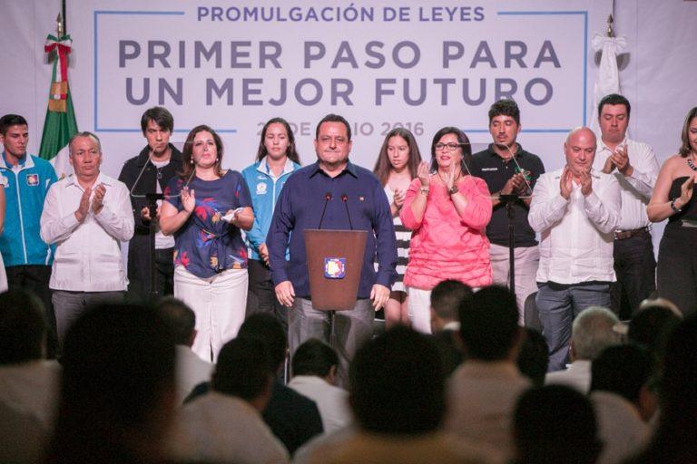 Pasos firmes para un Mejor Futuro: Carlos Mendoza