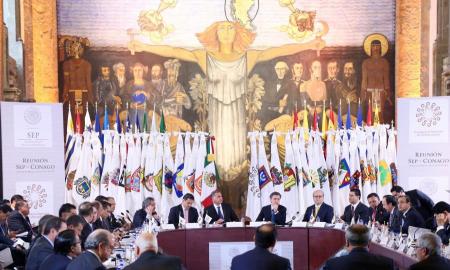 Asiste AristÃ³teles a anÃ¡lisis del Modelo Educativo 2016