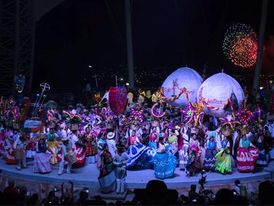 Comparte Oaxaca a México y al mundo su legado milenario a través de la Guelaguetza 2016