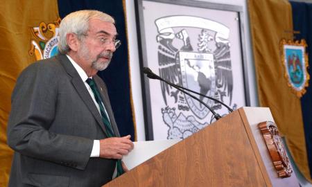 DOTAR DE ELECTRICIDAD A TODOS LOS MEXICANOS Y GENERAR MÃS ENERGÃAS LIMPIAS, RETOS DEL PAÃS