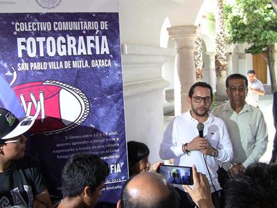 En marcha el Colectivo Comunitario de Fotografía en la Villa de Mitla