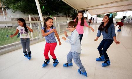 VISITA LA PISTA DE PATINAJE EN LA FENADU