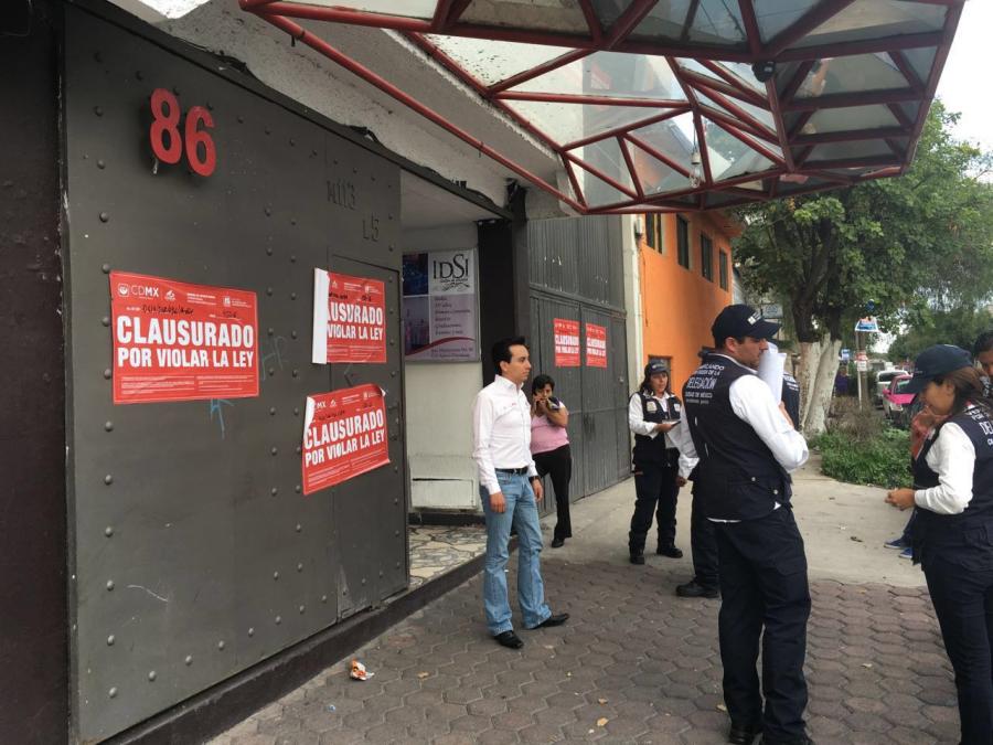 Clausuran 13 â€˜chelerÃ­asâ€™ irregulares en CoyoacÃ¡n