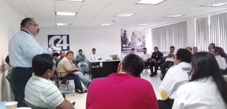 Especialistas de UNAM capacitan a operadores de transporte público