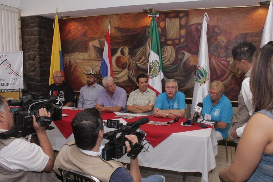 Presentan programa del Festival CIOFF México 2016