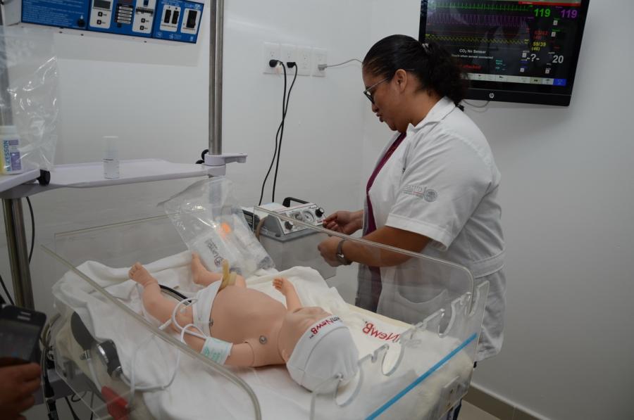 CUMPLE UN AÑO EL CENTRO REGIONAL DE SIMULACIÓN Y DESTREZAS MÉDICAS DE PLAYA DEL CARMEN