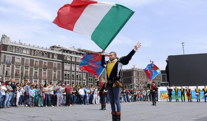 Muestra Folkloreada Mundial CIOFF 2016 lo mejor de la danza y la música en el Zócalo capitalino