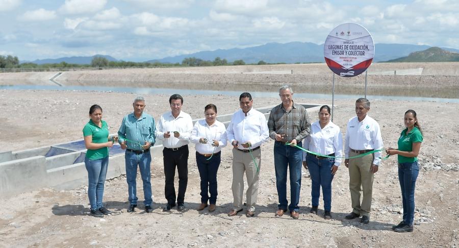 Entrega Gobernador Laguna de Oxidación en Cuencamé