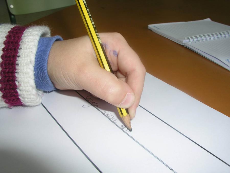 LOS ZURDOS, UN GRUPO AÚN DISCRIMINADO