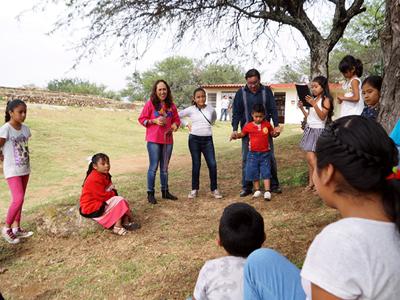 Imparten IEEPO e INAH curso de verano en zona arqueológica de Zaachila