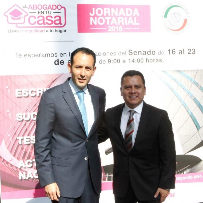 Ofrece a€œEl Abogado en Tu Casaa€ testamentos y escrituras a servidores públicos